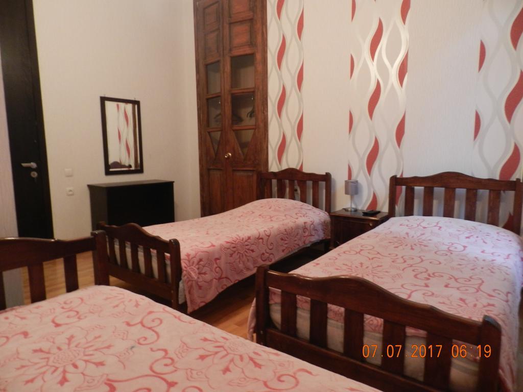 Room 404 Guest House Tbilisi Exterior foto